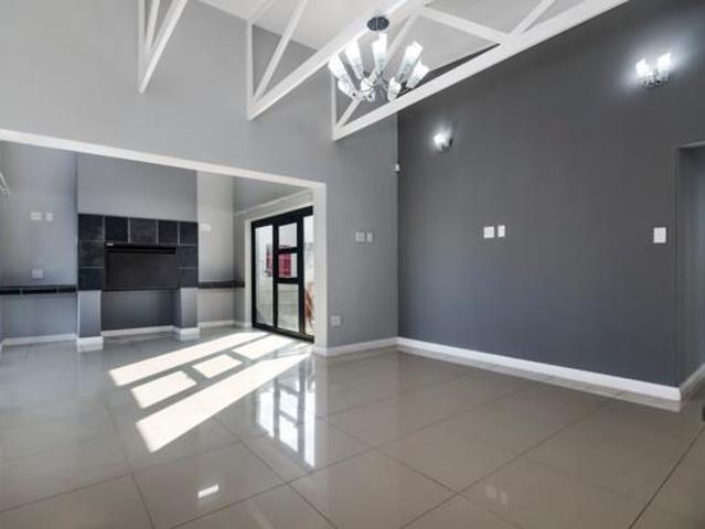 3 Bedroom House in Kamma Heights