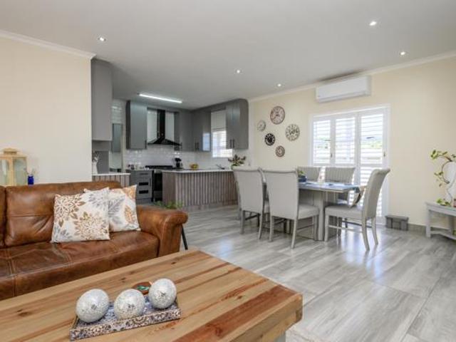 3 Bedroom House in Kamma Heights