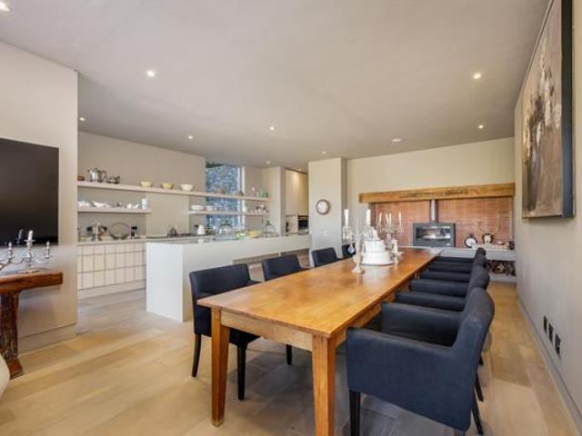 3 Bedroom House in Kanonberg
