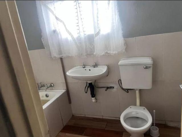 3 Bedroom House in Kanonkop