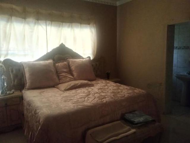3 Bedroom House in Kanyamazane