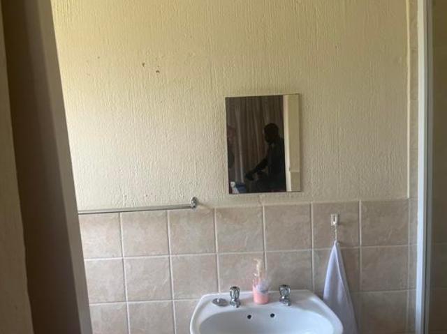 3 Bedroom House in Karenpark
