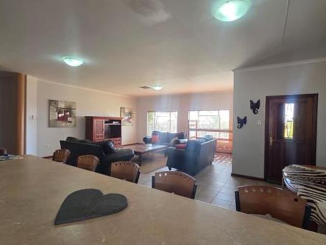 3 Bedroom House in Keidebees