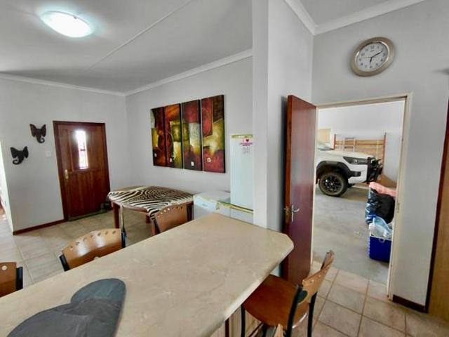 3 Bedroom House in Keidebees