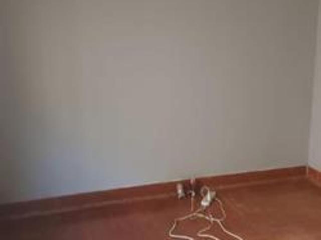 3 Bedroom House in Kensington