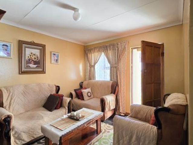 3 Bedroom House in King Williams Town Qonce Central