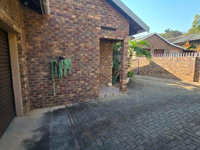 3 Bedroom House in Kingsview