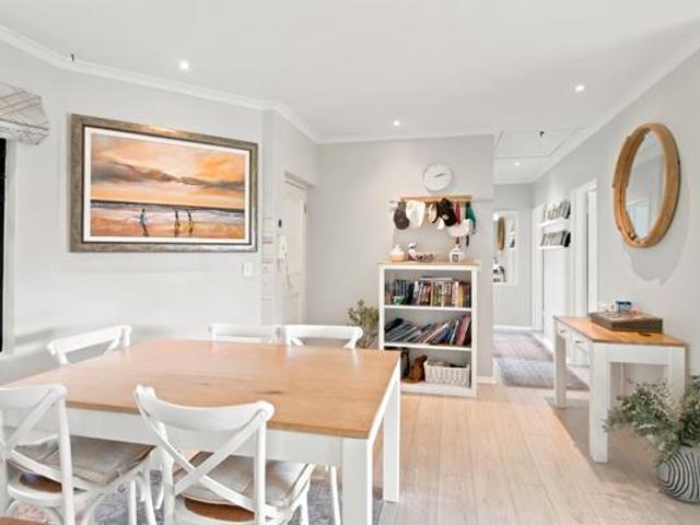 3 Bedroom House in Kirstenhof