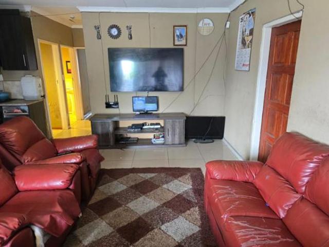 3 Bedroom House in Klarinet
