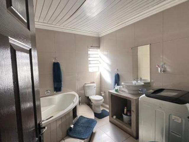 3 Bedroom House in Klarinet