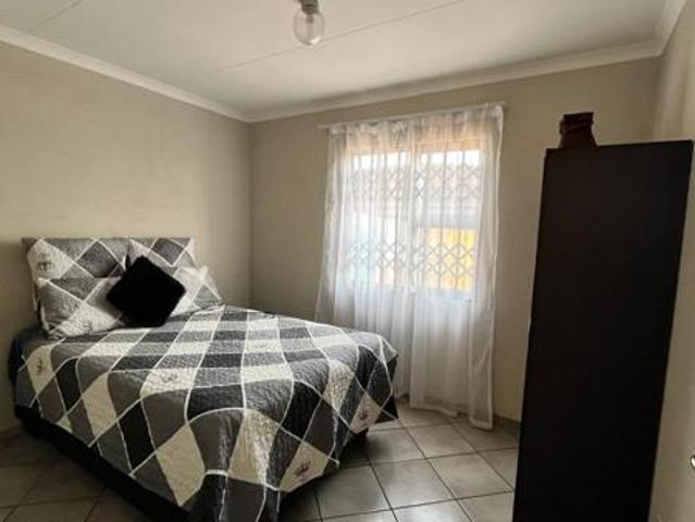 3 Bedroom House in Klarinet