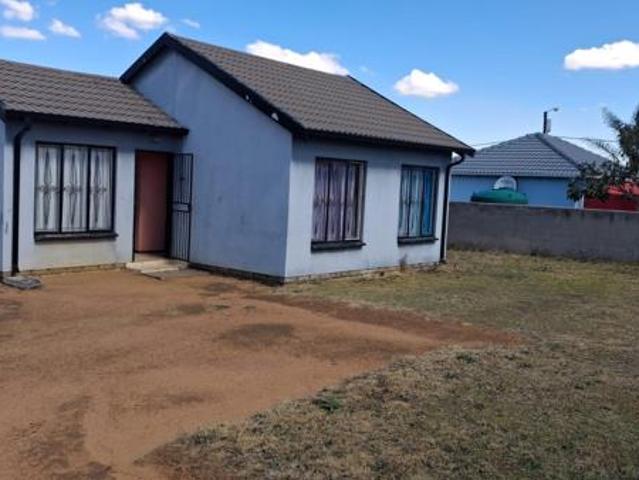 3 Bedroom House in Klarinet