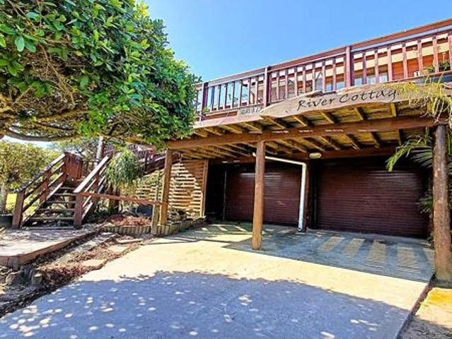 3 Bedroom House in Kleinemonde