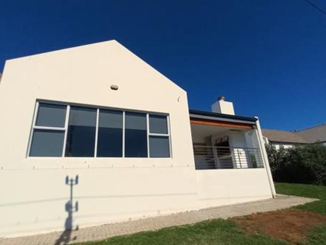 3 Bedroom House in Kleinkoornhuis