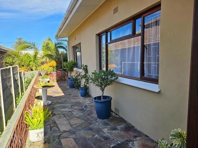 3 Bedroom House in Kleinmond