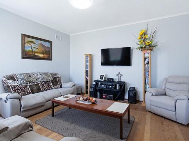 3 Bedroom House in Klipkop