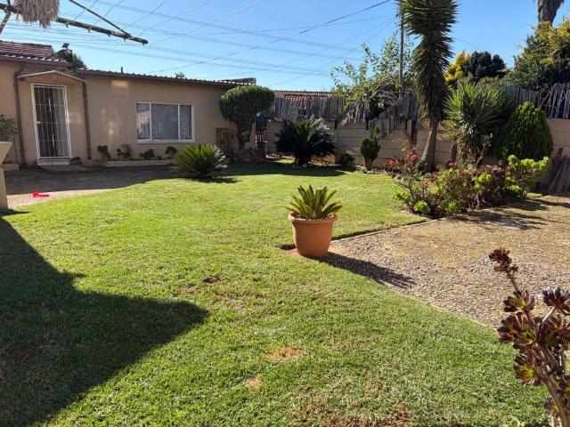 3 Bedroom House in Klopperpark