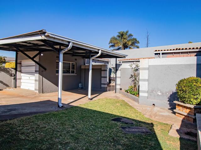 3 Bedroom House in Klopperpark