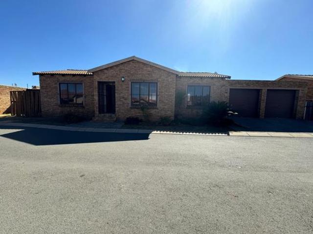 3 Bedroom House in Krugersdorp Central