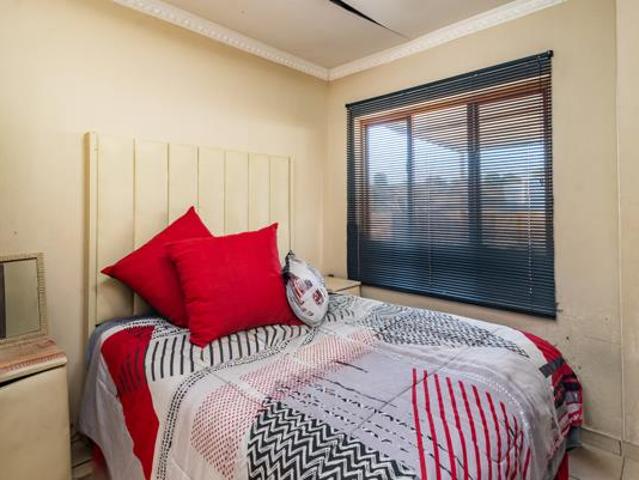 3 Bedroom House in Krugersdorp Central