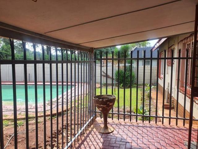 3 Bedroom House in Krugersrus