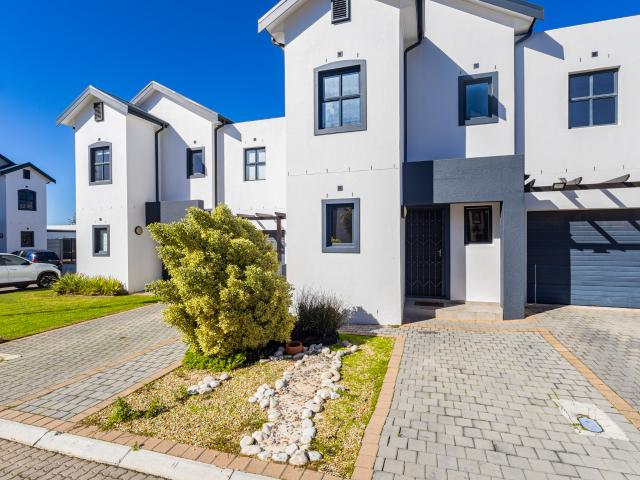 3 Bedroom House in Kraaifontein