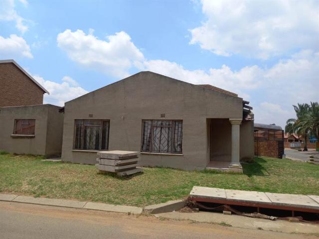 3 Bedroom House in Kwa Thema