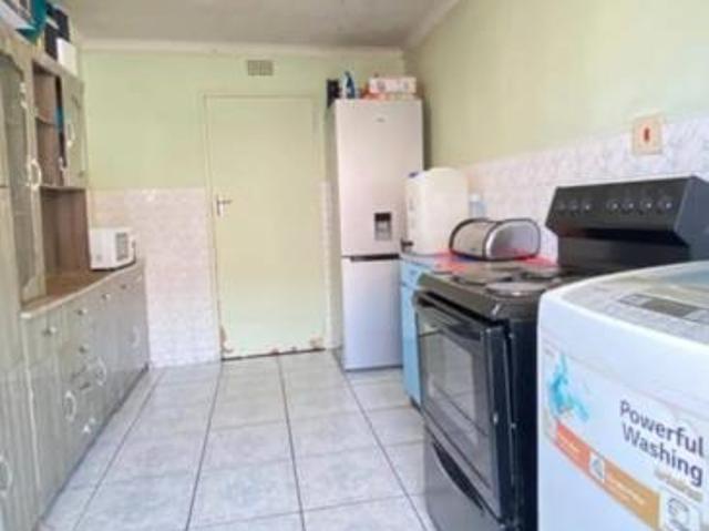 3 Bedroom House in Kwaguqa