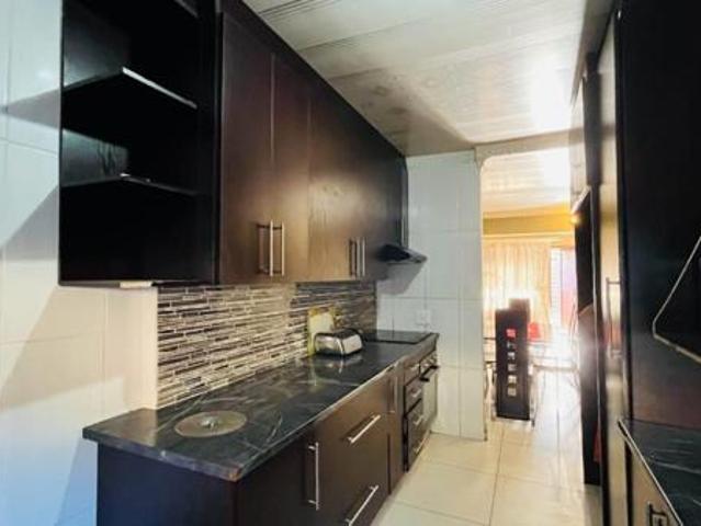 3 Bedroom House in Kwaguqa