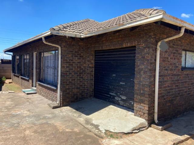 3 Bedroom House in Kwaguqa