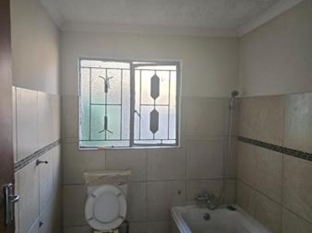 3 Bedroom House in Kwaguqa