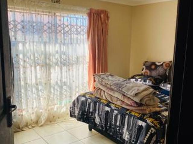 3 Bedroom House in Kwaguqa