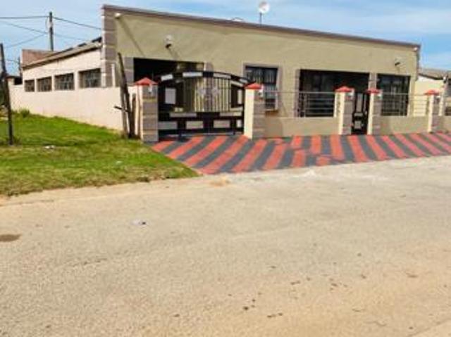 3 Bedroom House in Kwanobuhle
