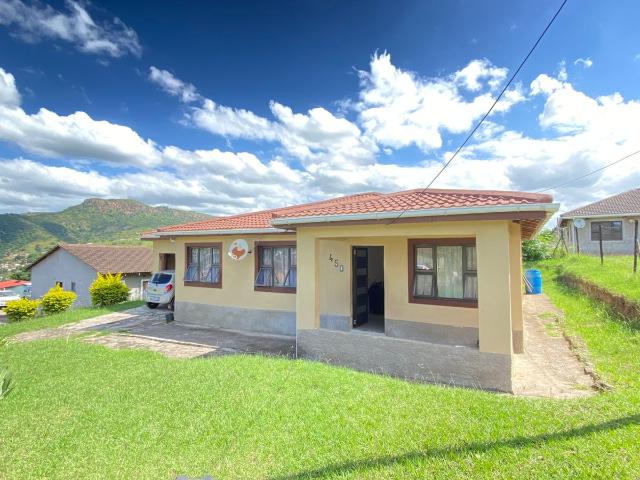 3 Bedroom House in Kwandengezi