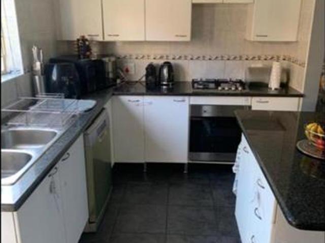 3 Bedroom House in Kyalami Hills