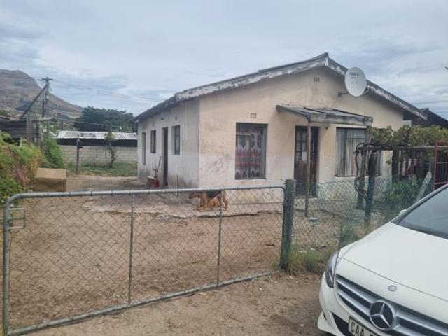 3 Bedroom House in Kylemore