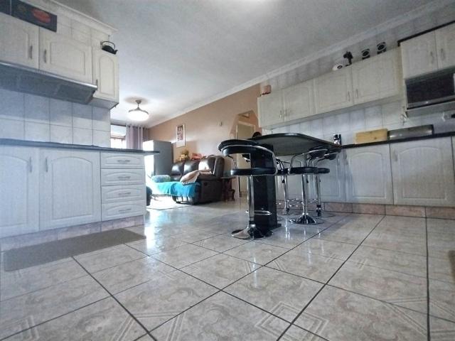 3 Bedroom House in Howick West