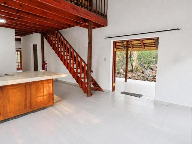 3 Bedroom House in Hoedspruit