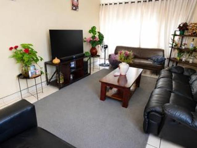 3 Bedroom House in Hoedspruit
