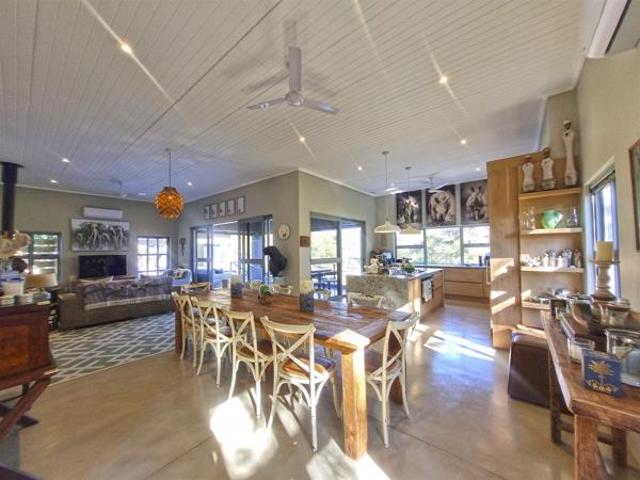 3 Bedroom House in Hoedspruit