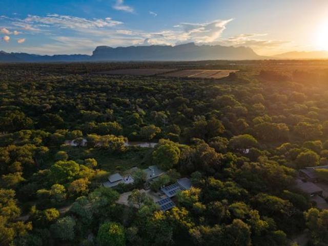3 Bedroom House in Hoedspruit