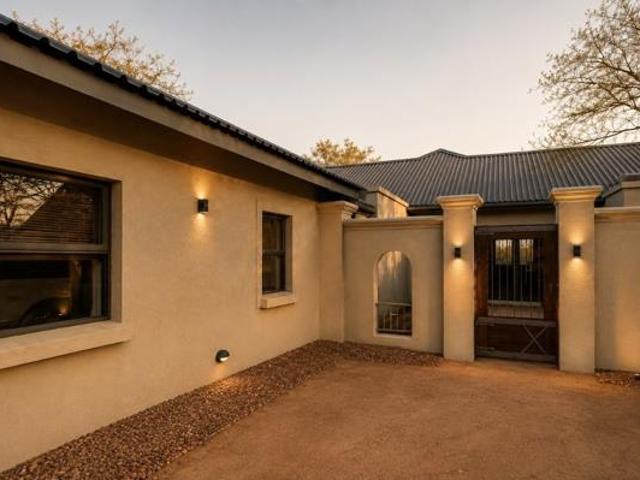 3 Bedroom House in Hoedspruit Wildlife Estate