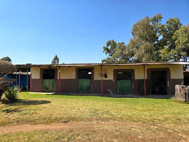3 Bedroom House in Homestead Apple Orchards