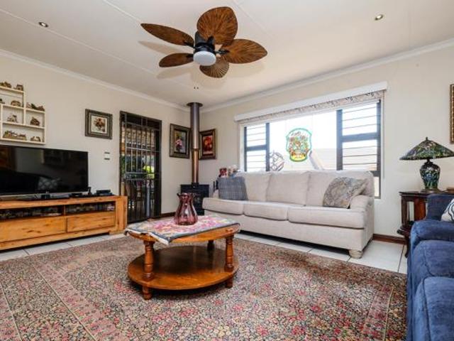 3 Bedroom House in Homes Haven