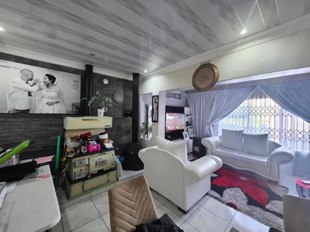 3 Bedroom House in Homevale