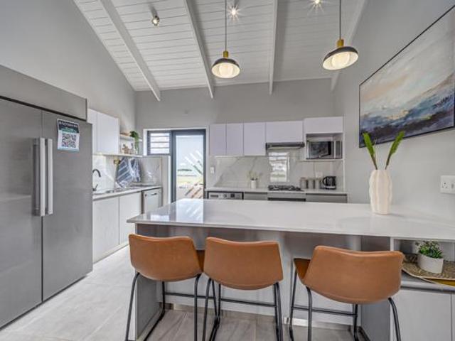 3 Bedroom House in Kya Sands