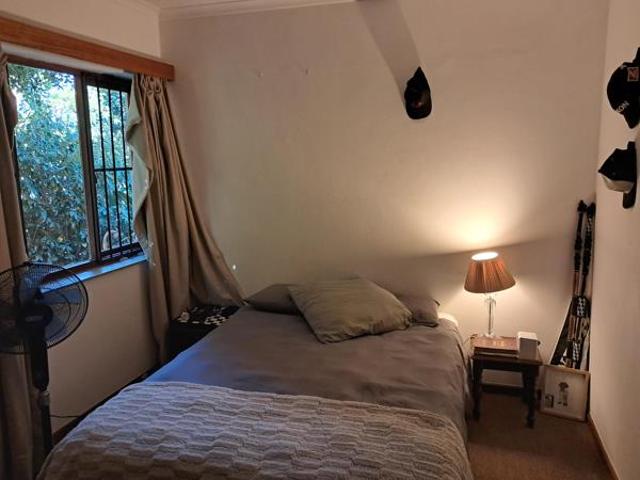 3 Bedroom House in Hoog En Droog