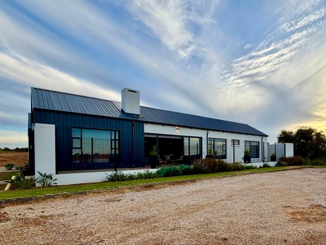 3 Bedroom House in Silver Lakes