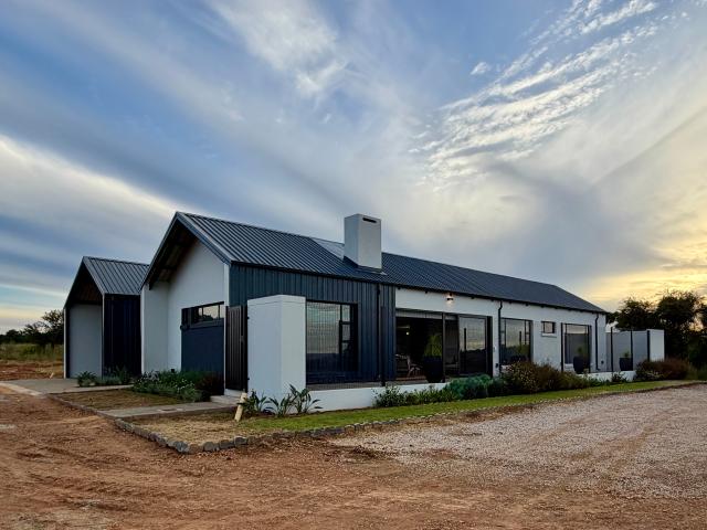 3 Bedroom House in Silver Lakes
