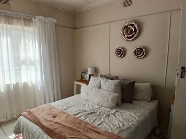 3 Bedroom House in Haga